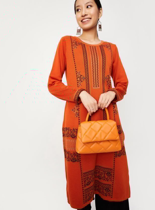Women Jacquard Winter Kurta