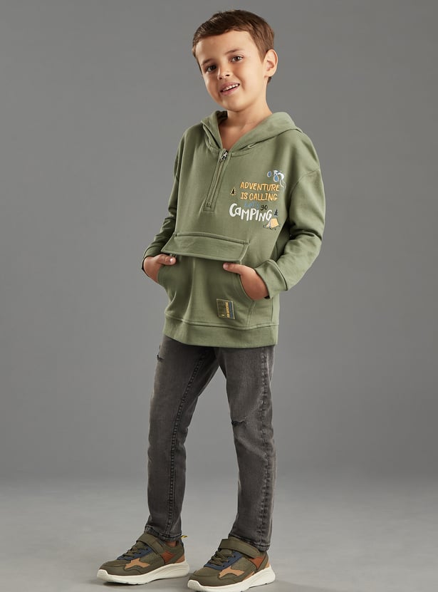 Sweatshirts & Hoodie